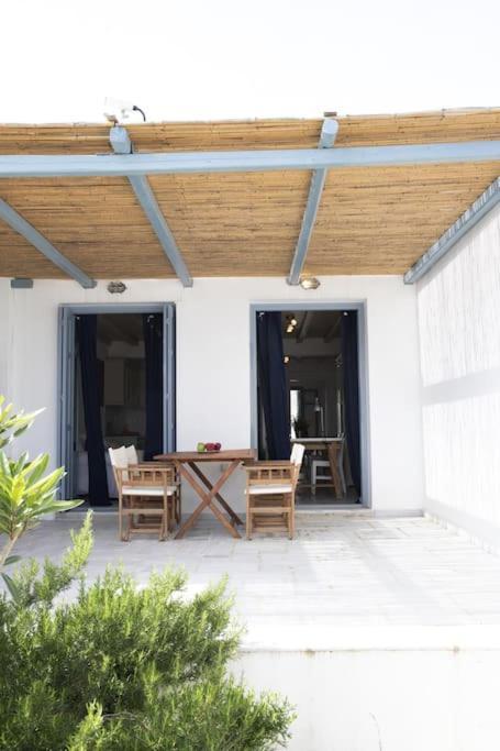 Beachfront 2Br Apartment - Free Parking 利瓦迪奥 外观 照片