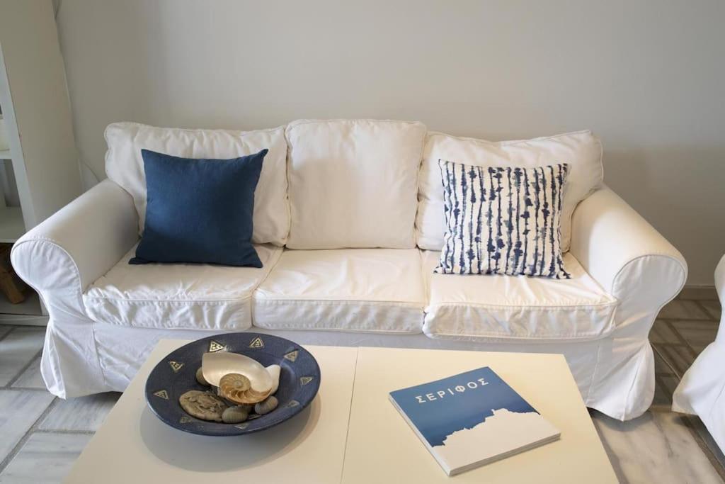 Beachfront 2Br Apartment - Free Parking 利瓦迪奥 外观 照片